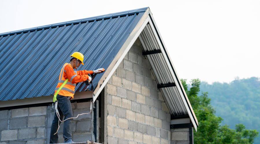Professional roofing contractor services in Brownsburg